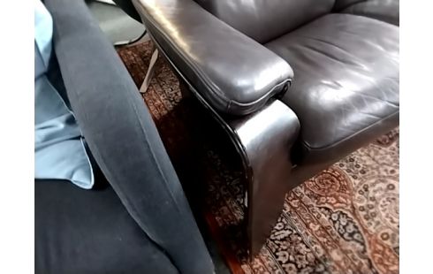 CANAPE 3 PLACES CUIR MARRON ABIME SUR LES COTES