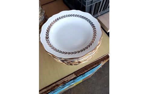 LOT DE ASSIETTES CREUSES LISERAI DORÉ