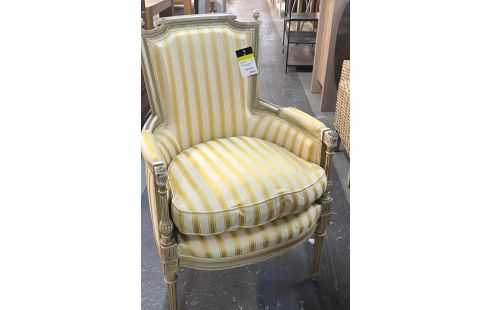 BERGERE STYLE LOUIS XVI LA PAIRE