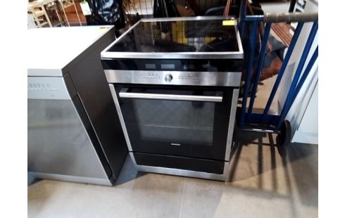 CUISINIERE INDUCTION ET FOUR SIEMENS