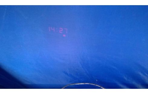 WEKKERRADIO SONY MET  PROJECTOR