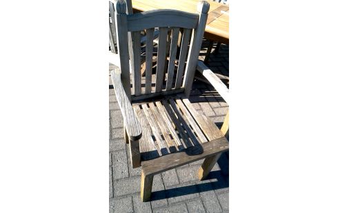 TUINSTOEL TEAK LOT VAN
