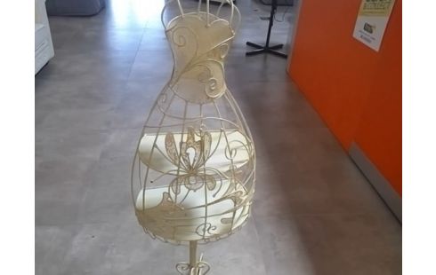 MANNEQUIN DECORATIF FFORGE BLANC AVEC ETAGERES