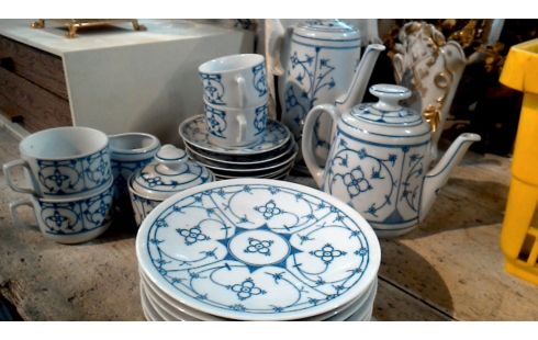 JUEGO DE CAFÉ BLANCA AZUL