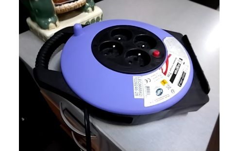 ENROULEUR ELECTRIQUE