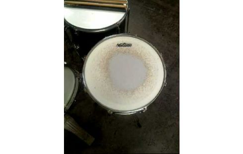 SCHLAGZEUGSET 8TLG. <CHESTER> +ZUBEHÖR