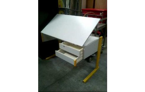 SCHREIBTISCH GESTELL GELB 2-SCHUBL. AUFKL.BAR