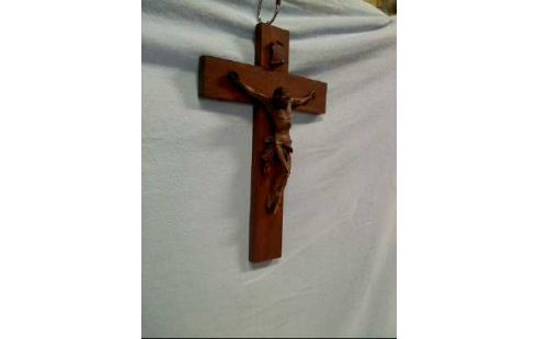 WANDKREUZ HOLZ MIT JESUSFIGUR RUSTIKAL