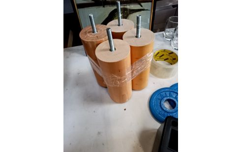 PIEDS SOMMIER TAPISSIER