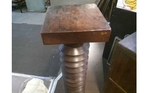 DECORATION COLONNE BOIS