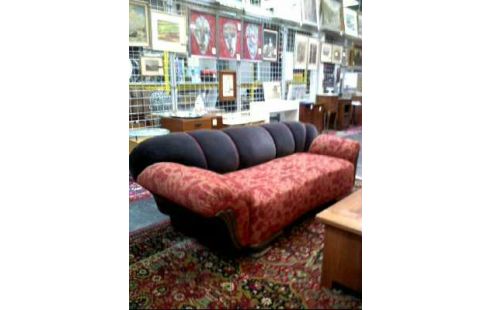 SOFÁ ANTIGUO NARANJA BRAUN