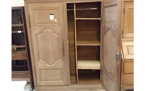 ARMOIRE 19 EME