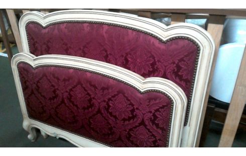 CAMA 90X200 ESTILO LUIS XV BURDEOS TERCIOPELO