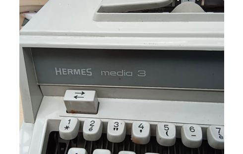 MACHINE A ECRIRE VINTAGE