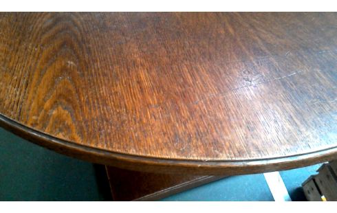 WOHNZIMMERTISCH 1 RUND ART DECO.