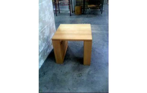 TABLE D'APPOINT CARRE