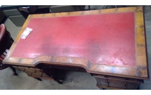 ANTIEK BUREAU  ENGELAND/MAHONIE