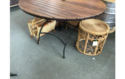 TABLE RONDE PLIANTE PLATEAU BOIS PIEDS FER