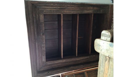 BIBLIOTHEQUE STYLE INDONÉSIEN SCULPTE