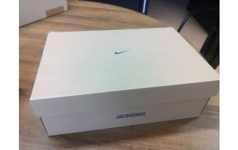CHAUSSURES NIKE COLLAB JACQUEMUS T44