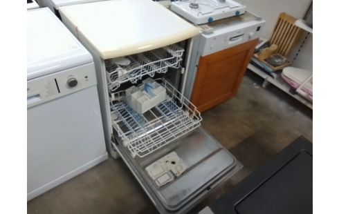 LAVE VAISSELLE AAA WHIRLPOOL