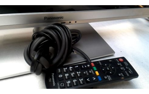 TELEVISEUR PANASONIC