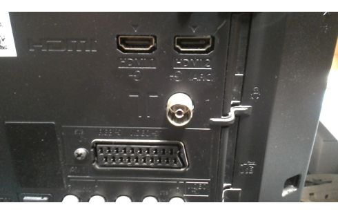 TELEVISEUR PANASONIC