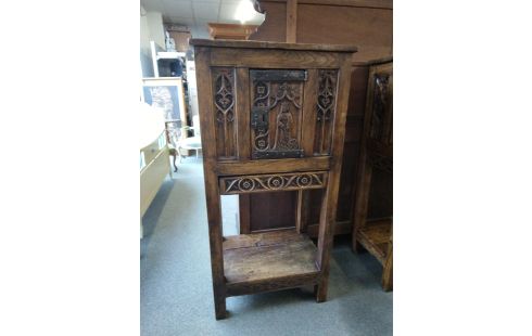 CREDENCE EPOQUE GOTHIQUE