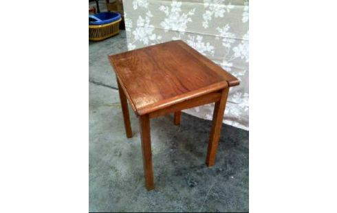 SCHREIBTISCH <KINDER> HOLZ DKL. AUFKAPPBAR