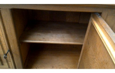 MUEBLE BAJO. MACIZO RÚSTICO ROBLE 2 PUERTAS