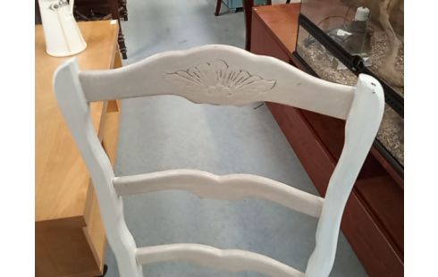 CHAISE PATINEE BLANCHE FOND JUTE