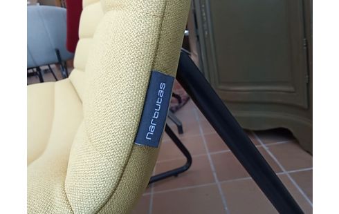 FAUTEUIL LOUNGE DESIGN NABULAS VEGAS JAUNE