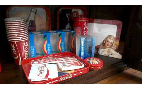 DECO-OBJECT LOT VAN