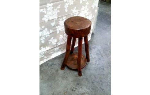 BLUMENTOPFSTÄNDER HOLZ