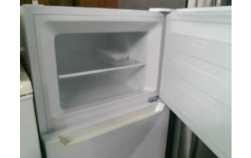 REFRIGERATEUR CONGELATEUR FAURE 165+41L (MANQUE 1 PLAQUE)