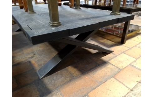TABLE DE SALON INDUSTRIELLE NOIRE