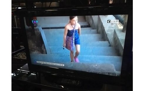 TELEVISEUR TECHWOOD HD / TNT HD / AVEC TELECOMMANDE