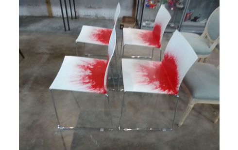 4 CHAISES BLANCHE ROUGE DESIGN