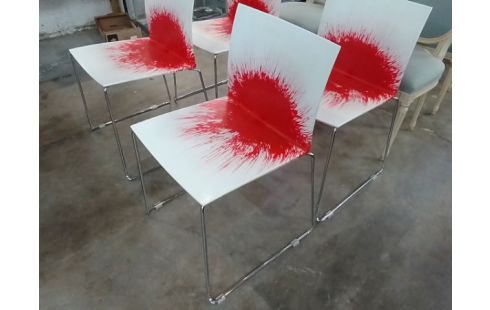 4 CHAISES BLANCHE ROUGE DESIGN