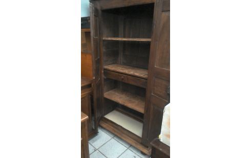 ARMOIRE