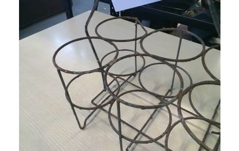 PORTE BOUTEILLE FER ANCIEN