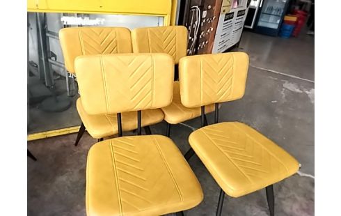 LOT DE 4 CHAISES MODERNE DESIGN