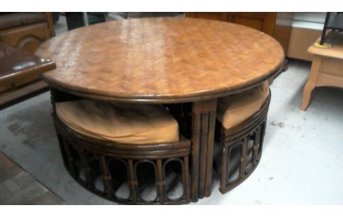 TABLE BASSE  +  4 TABOURETS