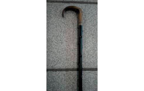 CANNE BOIS POMMEAU EN CORNE TRAVAIL ANCIEN