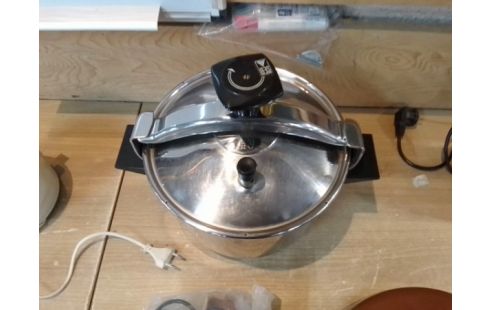 COCOTTE MINUTE INOX SEB