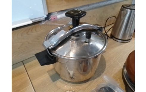 COCOTTE MINUTE INOX SEB