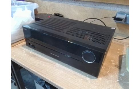 AMPLIFICATEUR HARMAN KARDON 210 WATTS