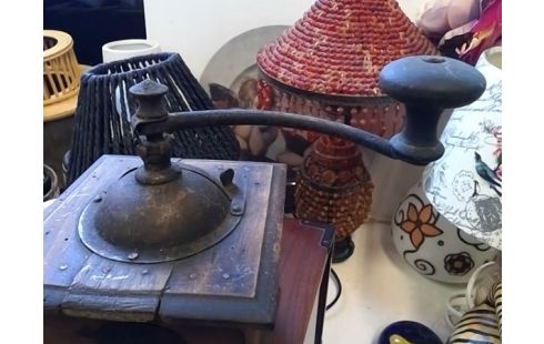 MOULIN A CAFE PEUGEOT