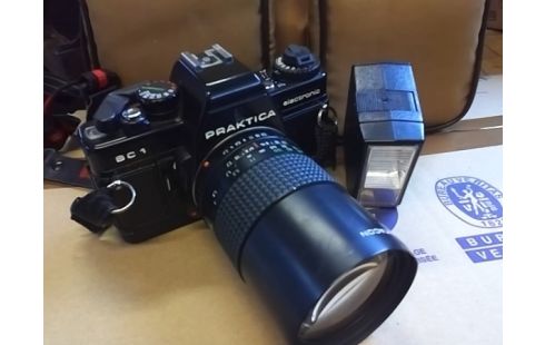 APPAREIL PHOTO PRAKTICA BC 1 AVEC FLASH ET SACOCHE