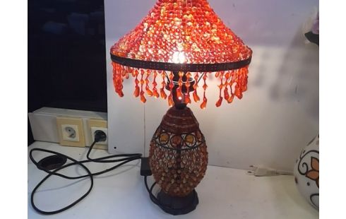 LAMPE A POSER PERLES
